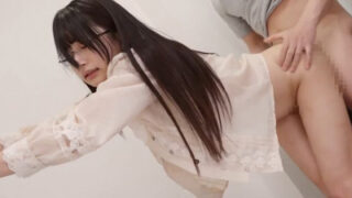 仲良くなった隠れ淫乱な女の子との中出しセックス