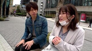 デカチンで不貞になる眼鏡巨乳妻